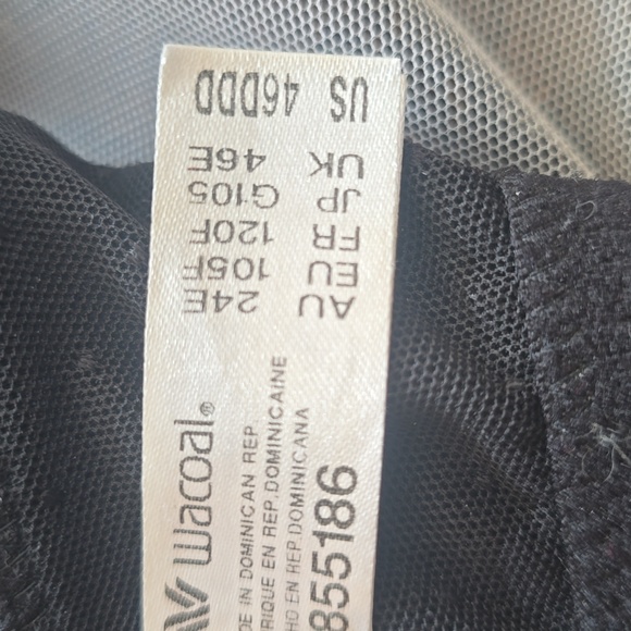 Wacoal Black and Cream Unlined Lace Bra With Wires - Picture 8 of 8